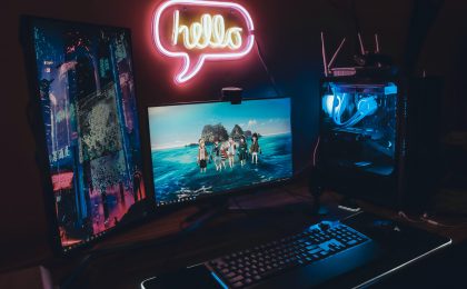 small-room-gaming-setup